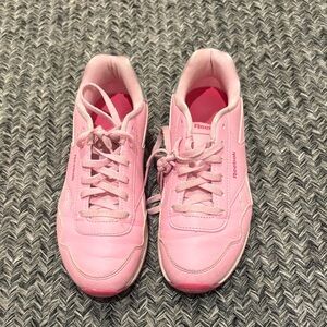 Reebok kid’s Vibrant Pink Sneakers